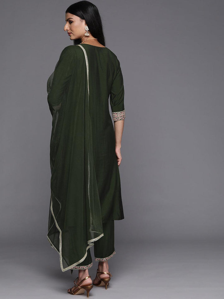 Green Yoke Design Silk Design Suit Set With Trousers - ShopLibas