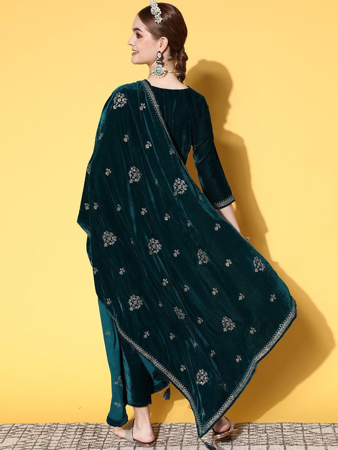 Green Yoke Design Velvet Straight Suit Set