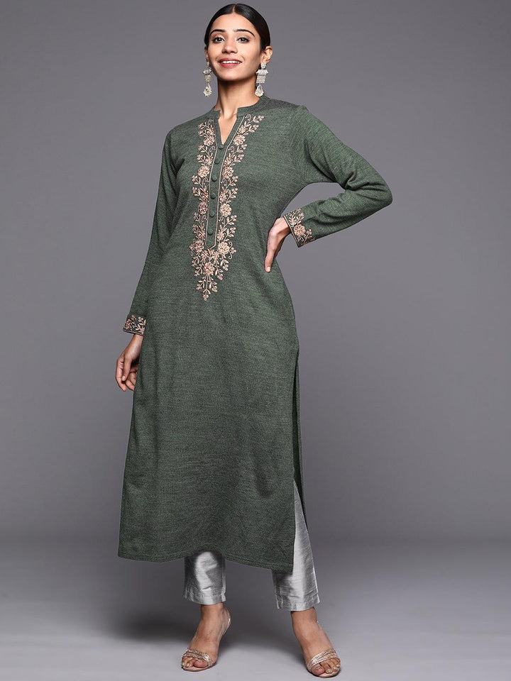 Green Yoke Design Wool Straight Kurta - ShopLibas