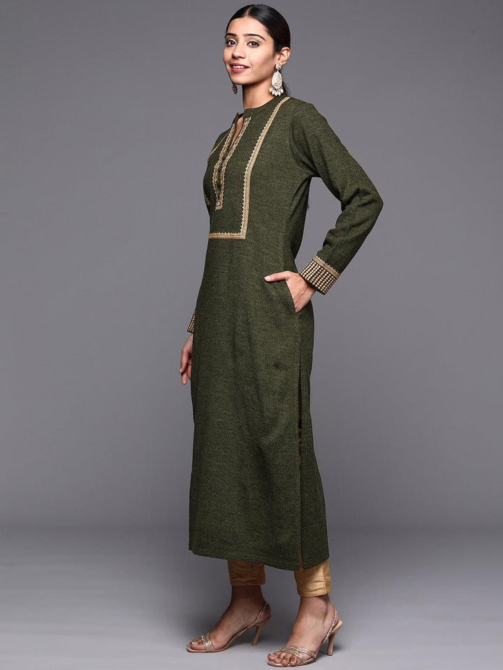 Green Yoke Design Wool Straight Kurta - ShopLibas