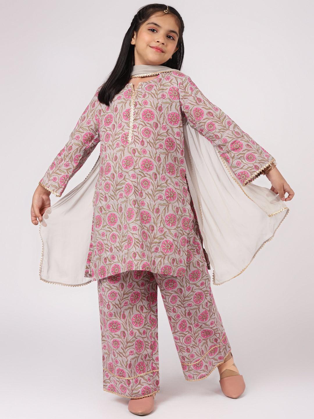 Grey Printed Cotton Suit Set - ShopLibas