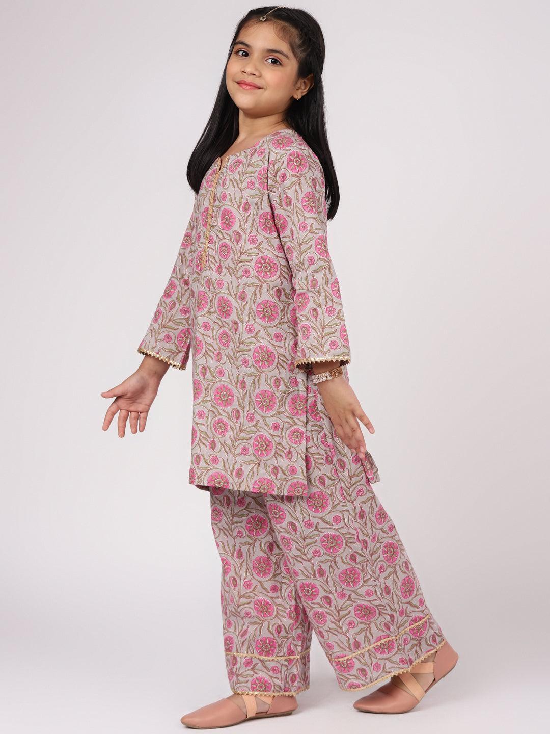 Grey Printed Cotton Suit Set - ShopLibas