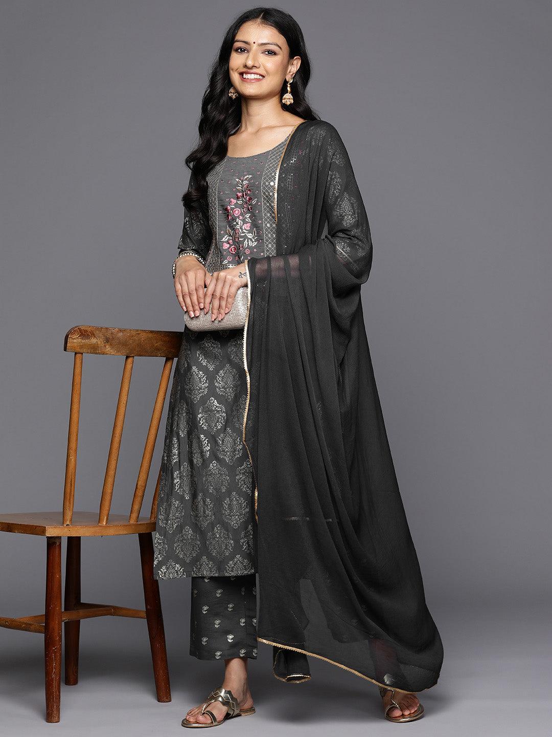 Grey Printed Silk Blend Straight Kurta With Trousers & Dupatta