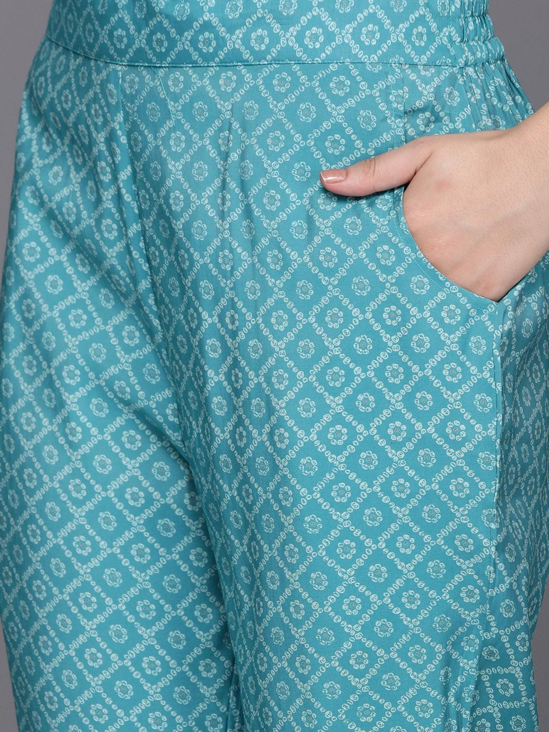 Grey Printed Silk Blend Straight Kurta With Trousers & Dupatta