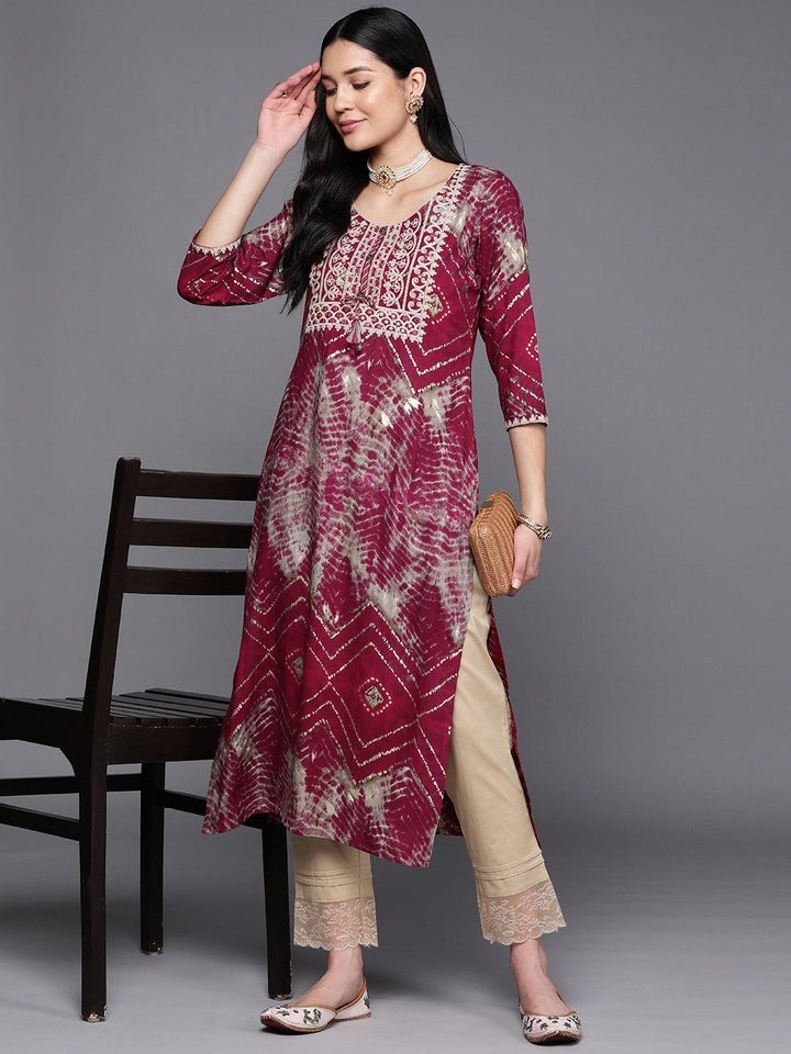 Magenta Yoke Design Rayon Straight Kurta - ShopLibas