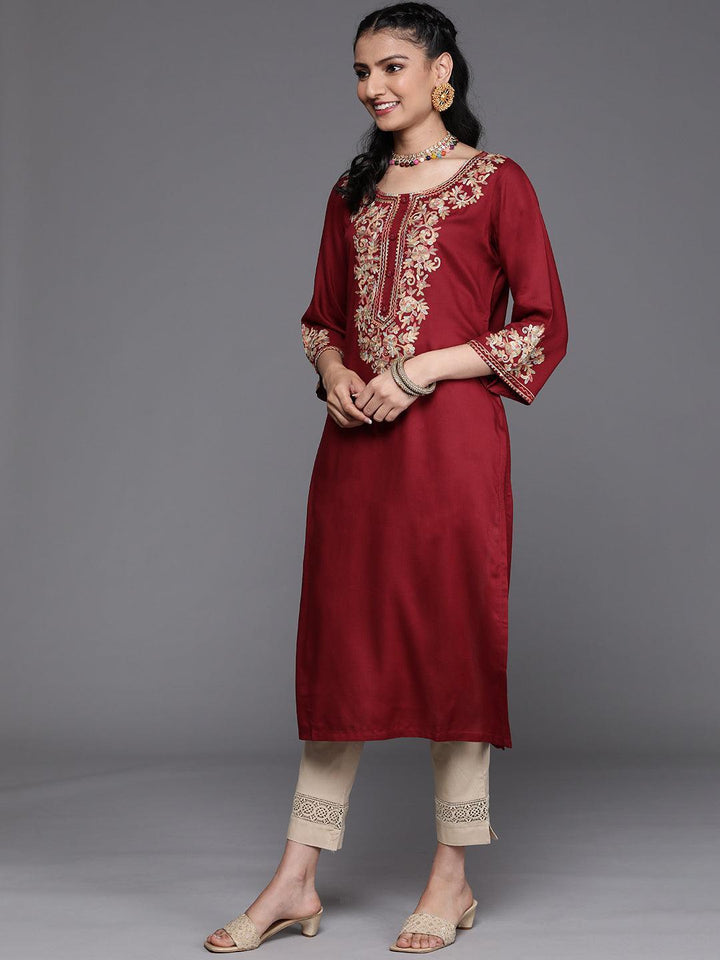 Maroon Embroidered Rayon Kurta - ShopLibas