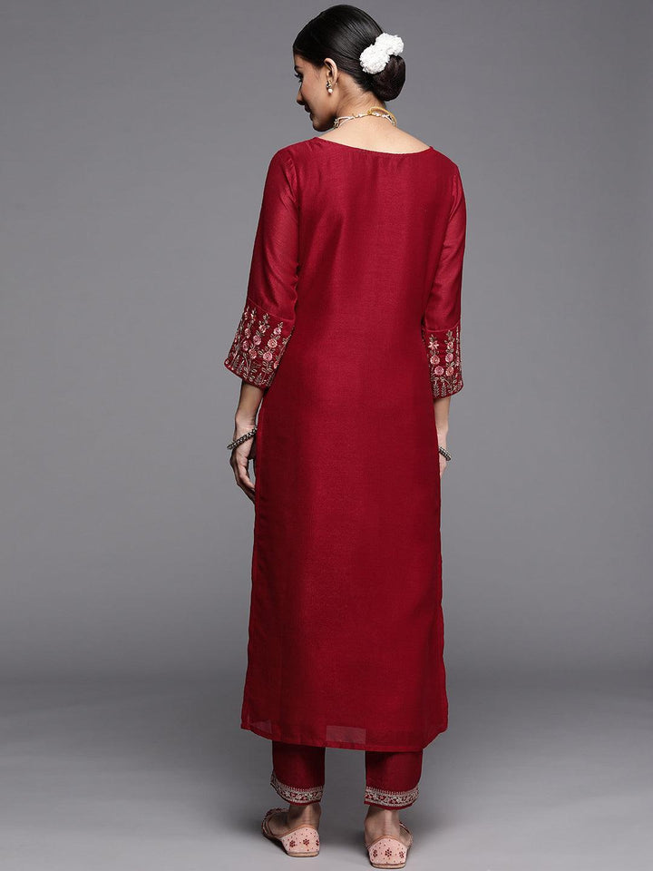 Maroon Solid Silk Kurta - ShopLibas