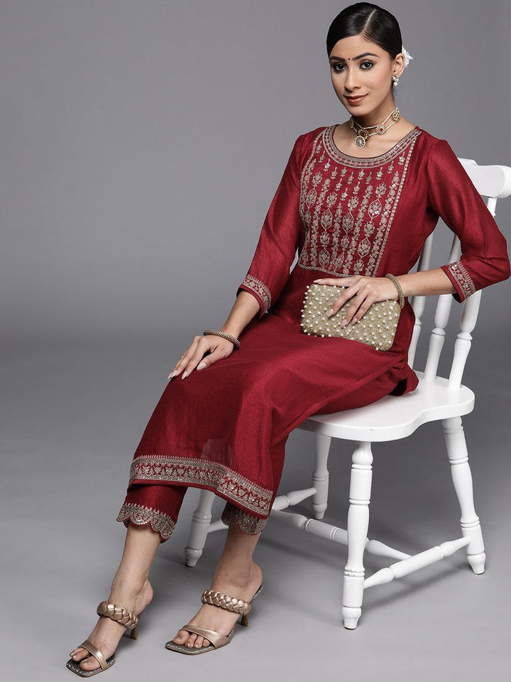 Maroon Yoke Design Silk Kurta - ShopLibas