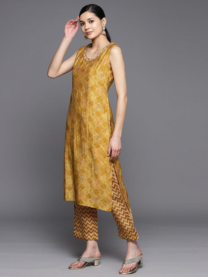 Mustard Printed Silk Blend Straight Kurta Set With Trousers - ShopLibas