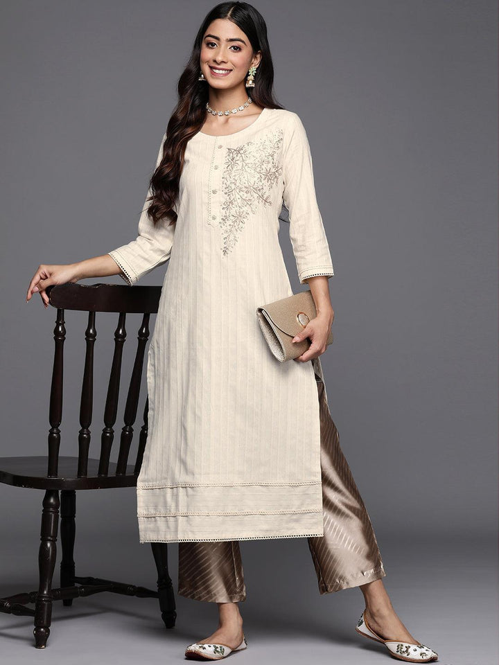 Off White Embroidered Cotton Straight Kurta - ShopLibas