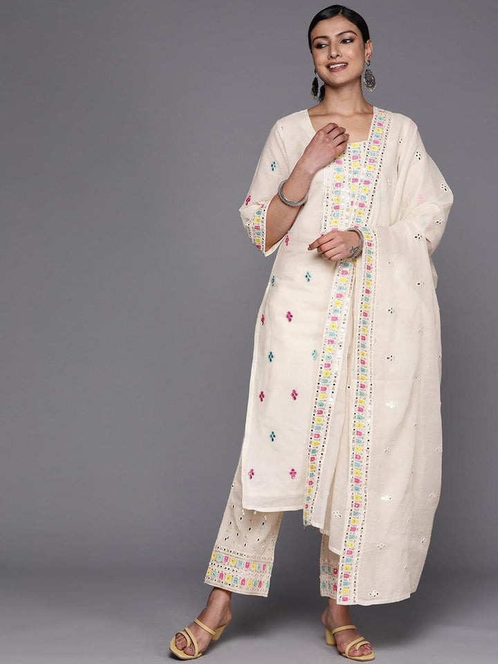 Off White Embroidered Cotton Straight Suit Set With Trousers - ShopLibas