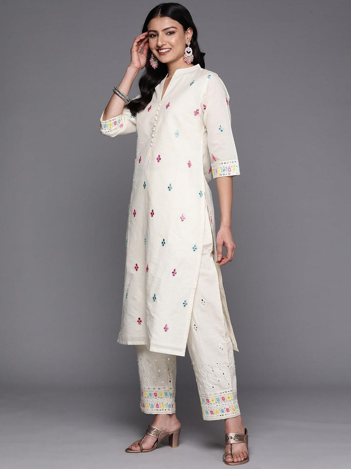 Off White Embroidered Cotton Straight Suit Set With Trousers - ShopLibas