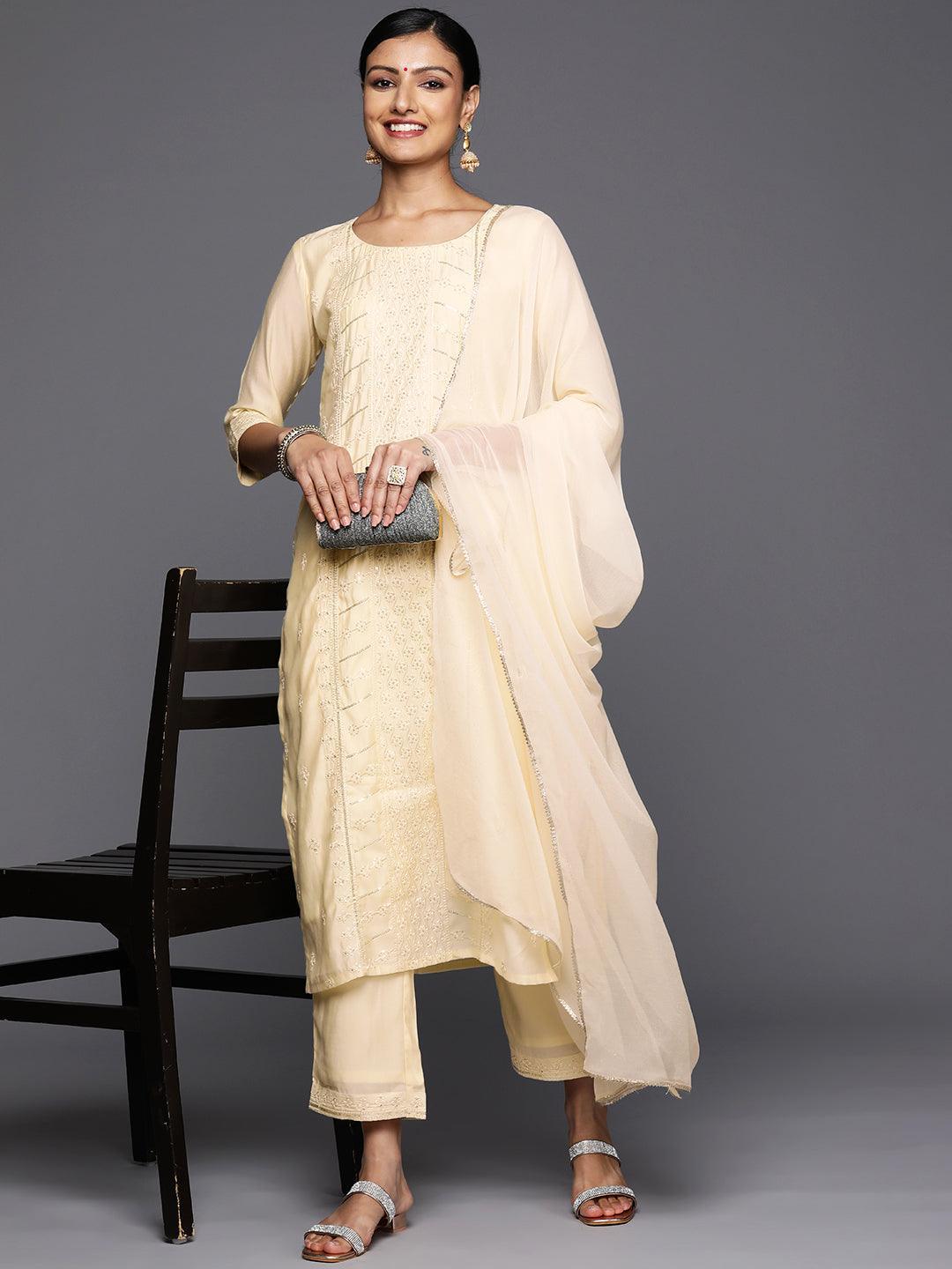 Off White Embroidered Silk Blend Straight Kurta With Trousers & Dupatta