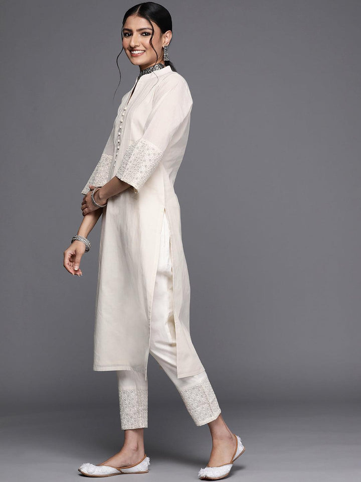 Off White Solid Cotton Kurta - ShopLibas