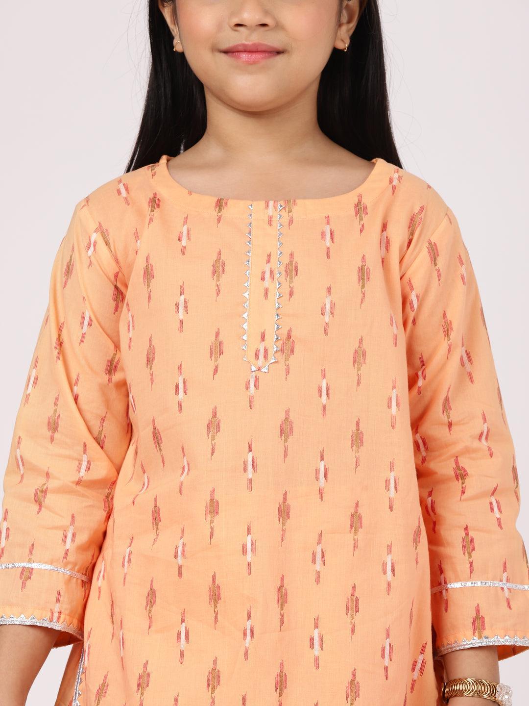 Kids Peach Printed Cotton Straight Suit Set