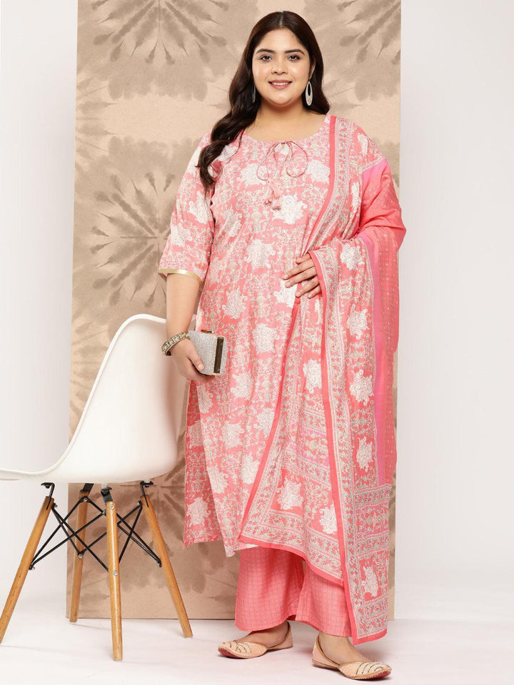 Peach Printed Silk Blend Straight Kurta With Trousers and Dupatta - Libas