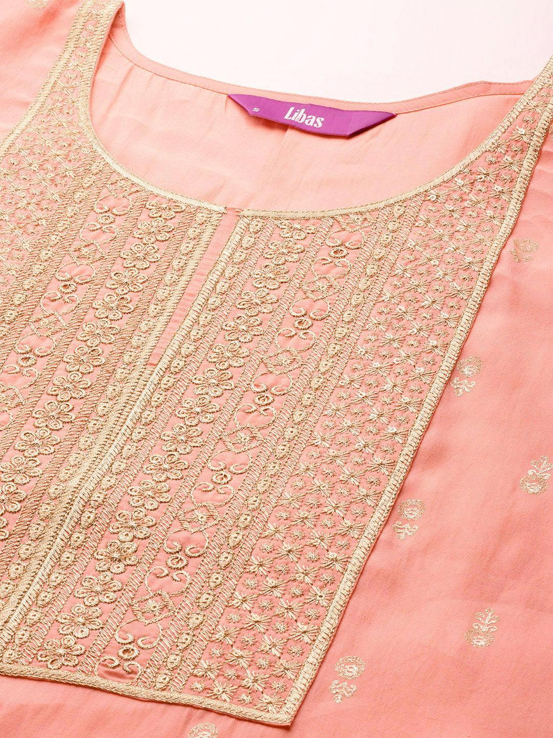 Peach Printed Silk Blend Straight Kurta With Trousers & Dupatta