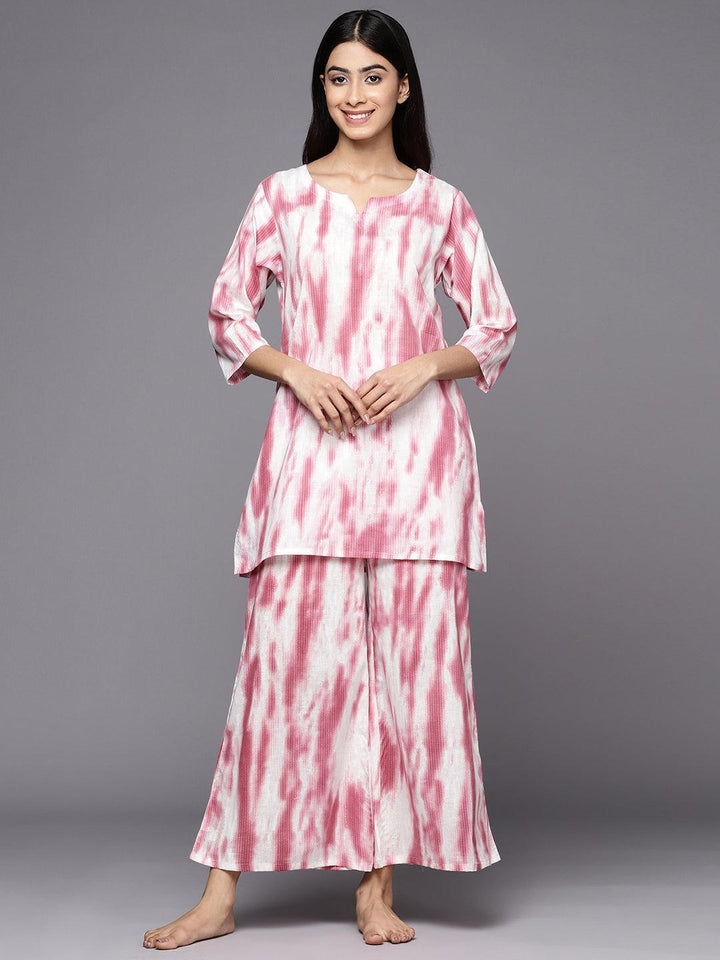 Pink Printed Cotton Night Suit - ShopLibas