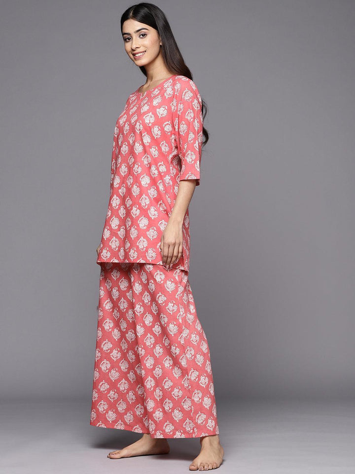 Pink Printed Cotton Night Suit - ShopLibas