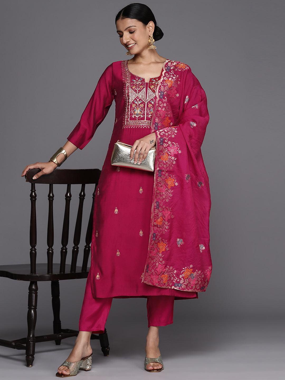 Pink Printed Silk Blend Straight Kurta With Trousers & Dupatta