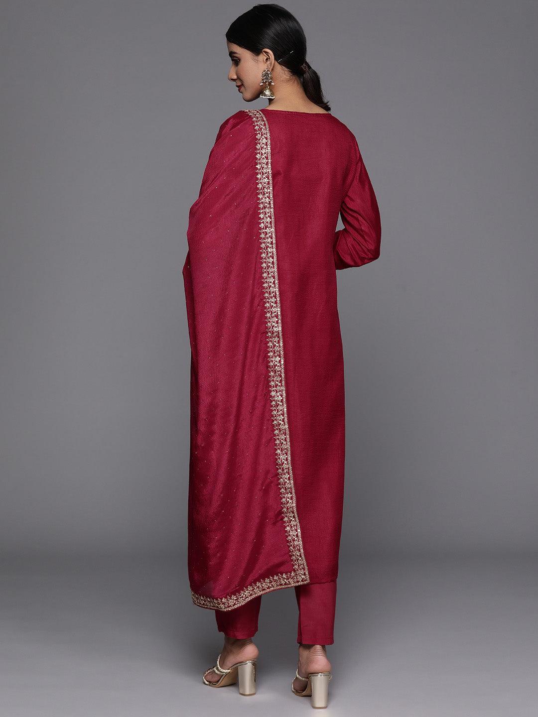 Pink Printed Silk Blend Straight Kurta With Trousers & Dupatta