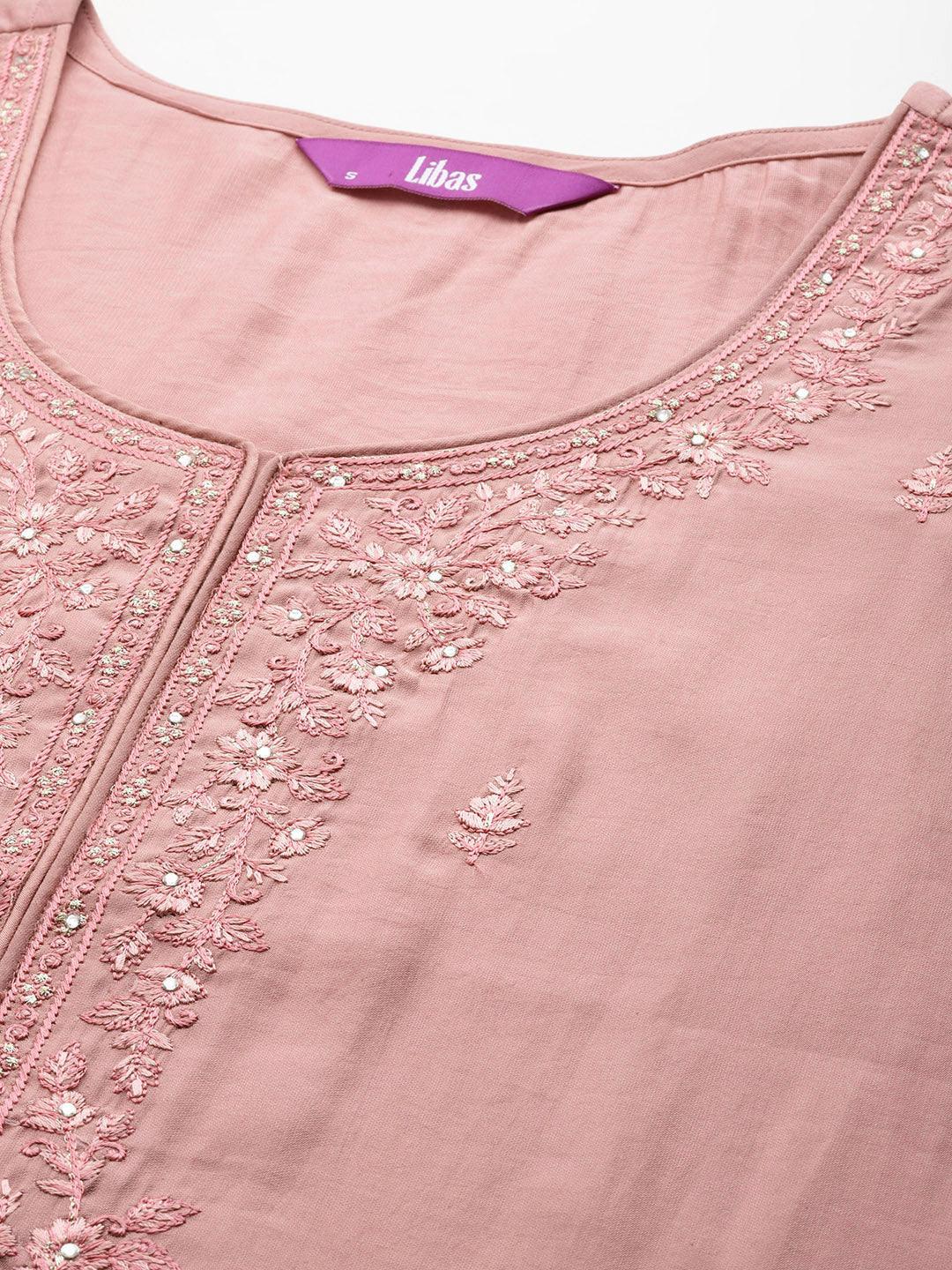 Pink Printed Silk Blend Straight Kurta With Trousers & Dupatta