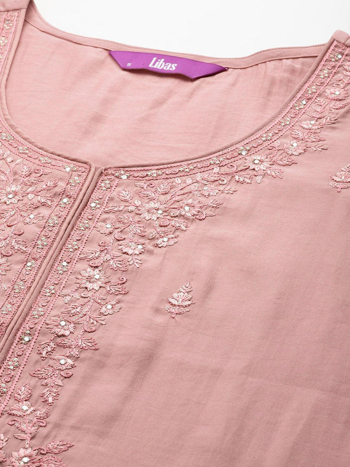 Pink Printed Silk Blend Straight Kurta With Trousers & Dupatta - Libas