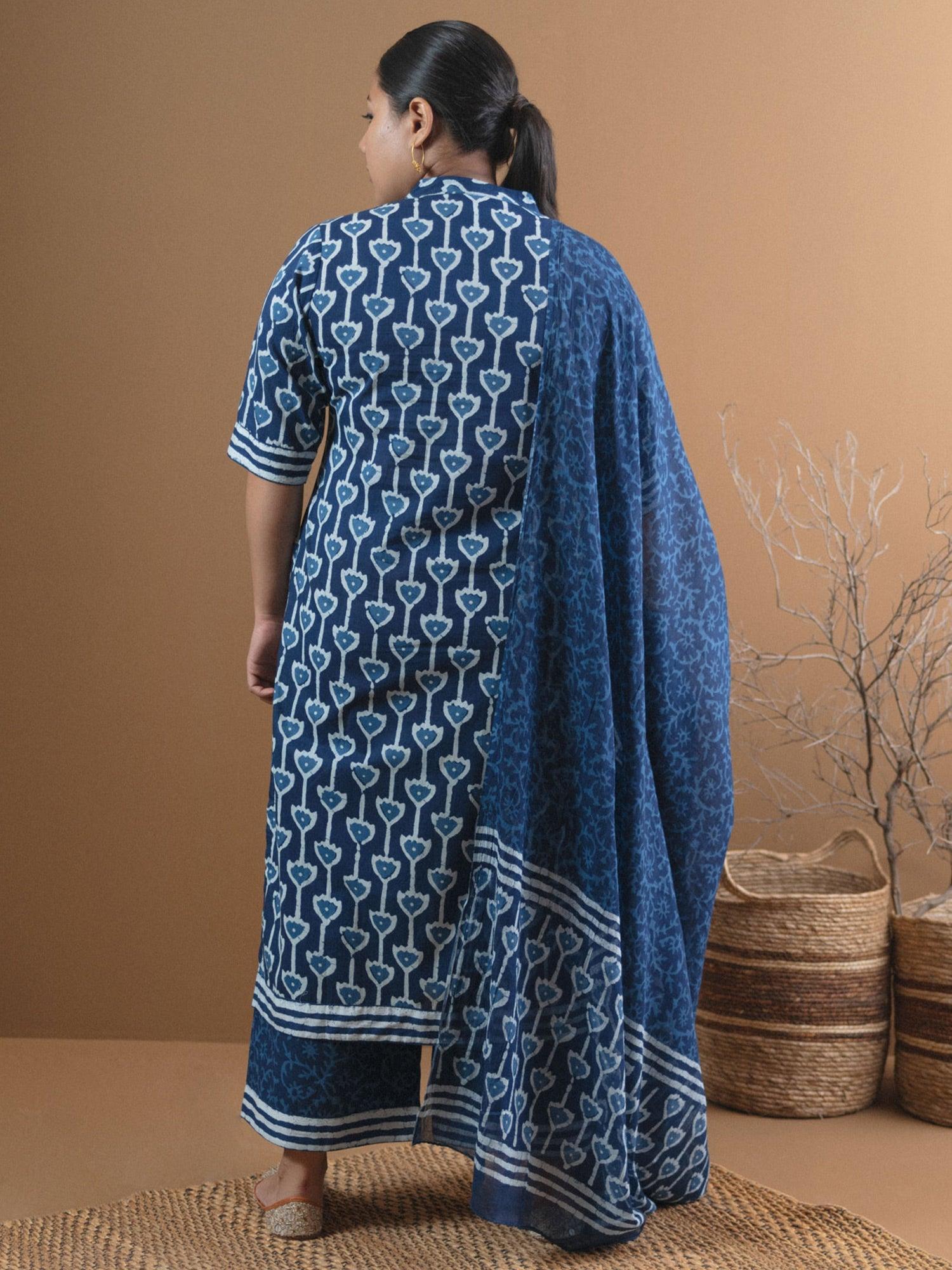 Plus Size Blue Printed Cotton Straight Suit Set