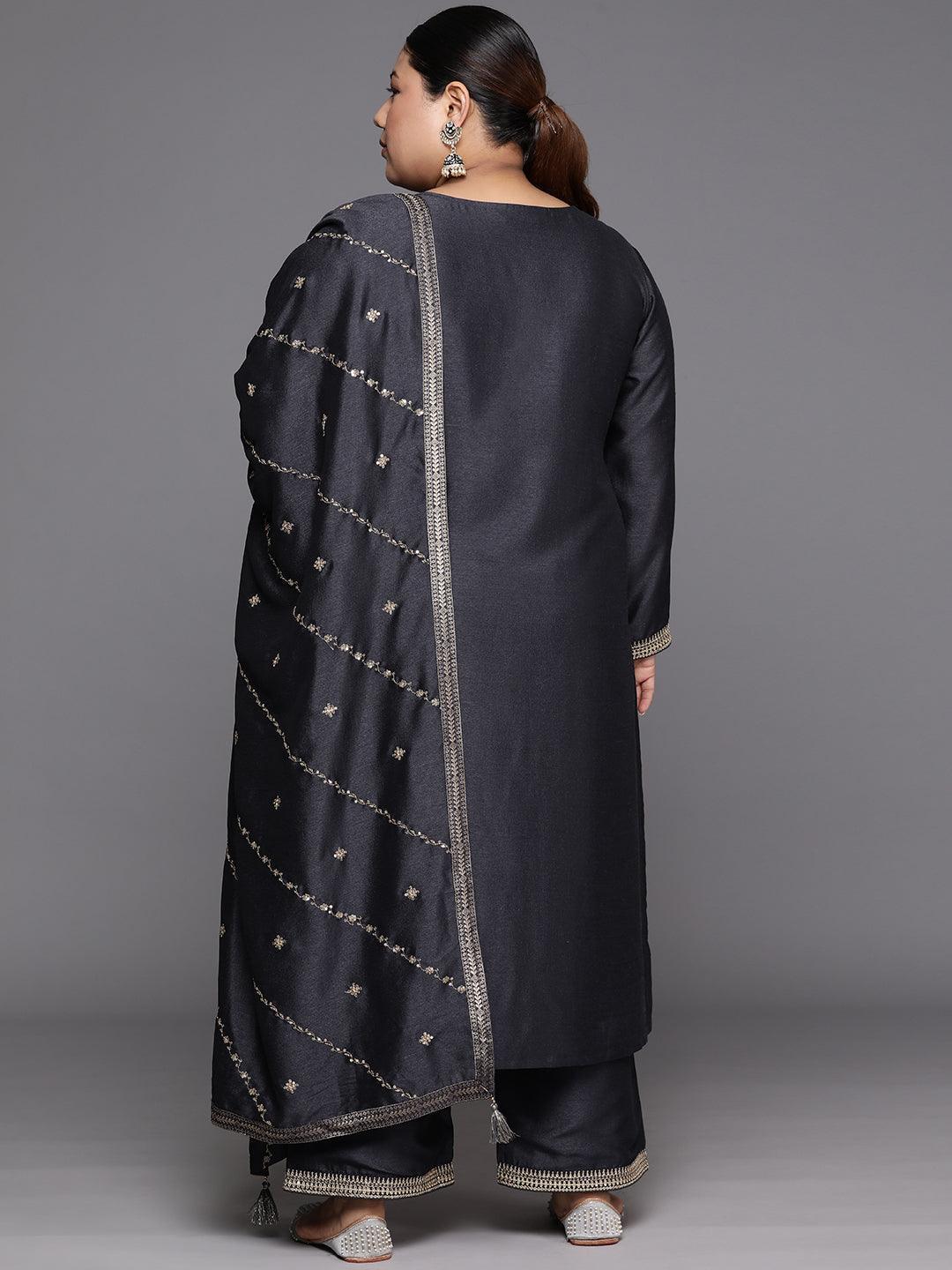 Plus Size Grey Embroidered Silk Blend Straight Kurta With Trousers & Dupatta