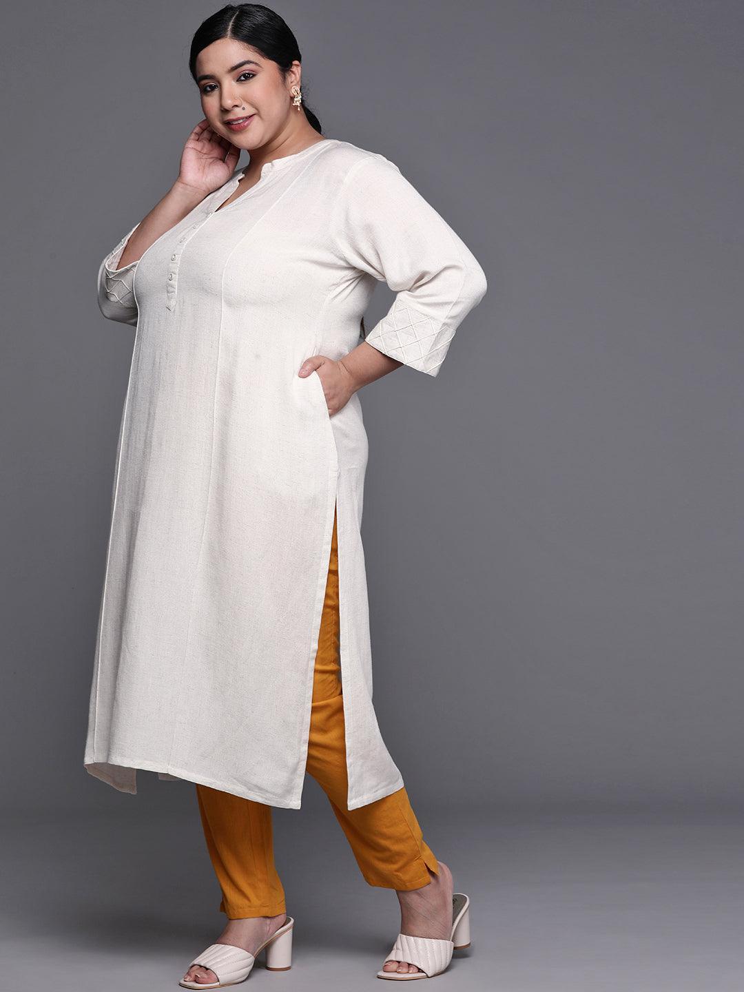 Plus Size Off White Solid Cotton Kurta