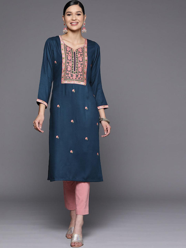 Teal Yoke Design Wool Straight Kurta - Libas