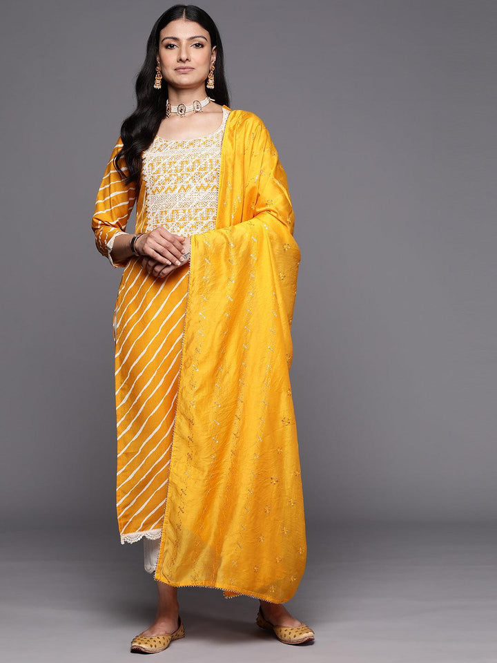 Yellow Yoke Design Silk Blend Straight Suit Set With Trousers - ShopLibas